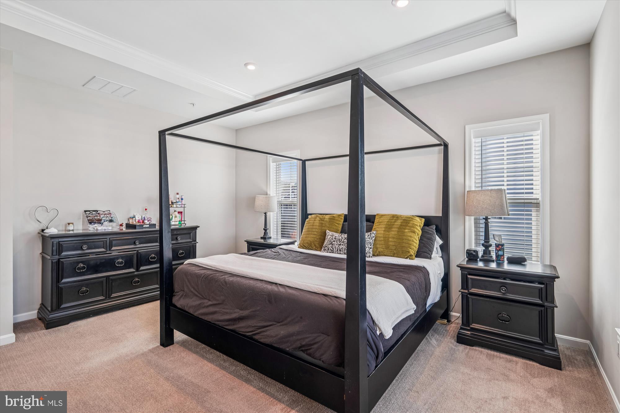 TWO RIVERS - Residential