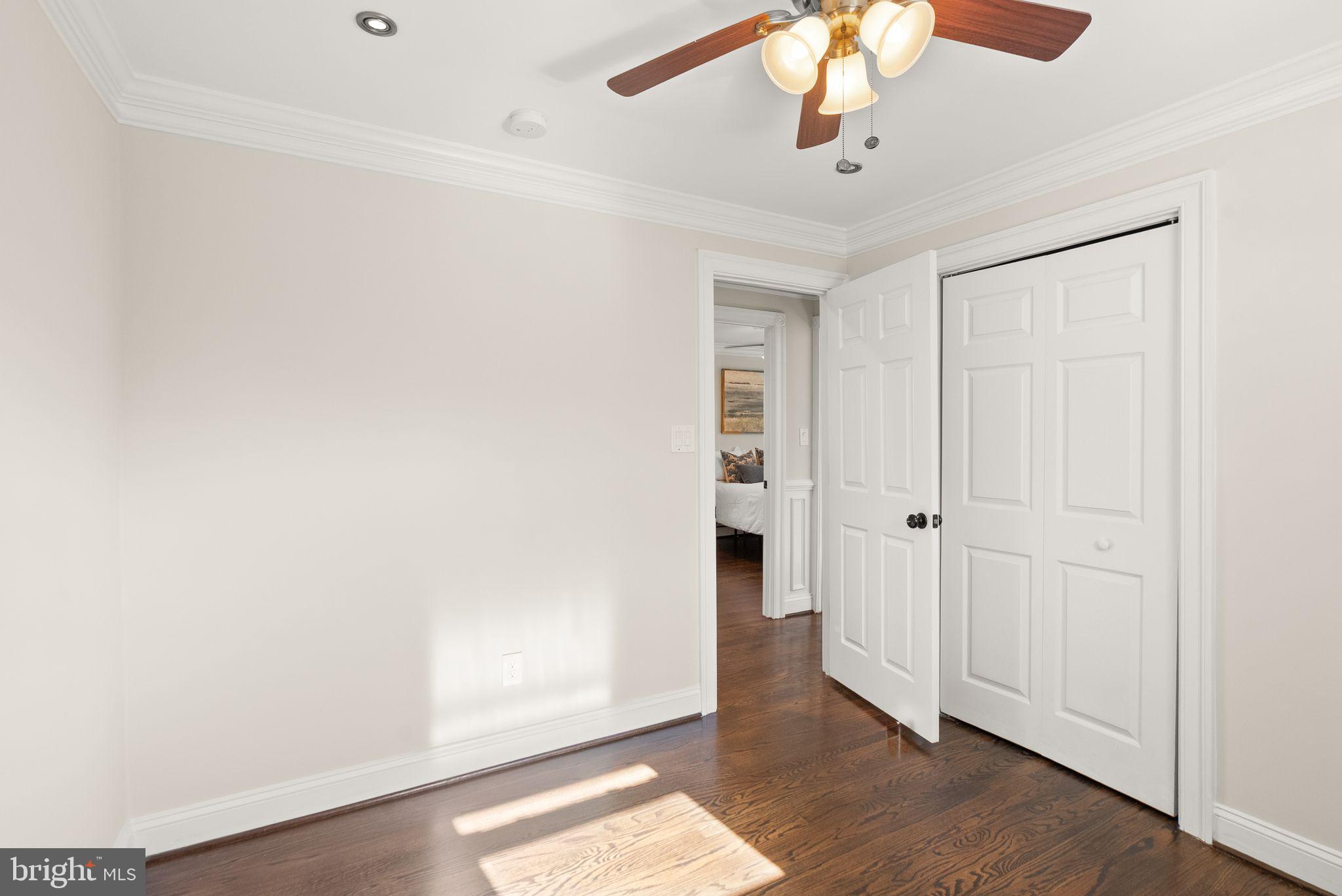 PINECREST ESTATES - Residential