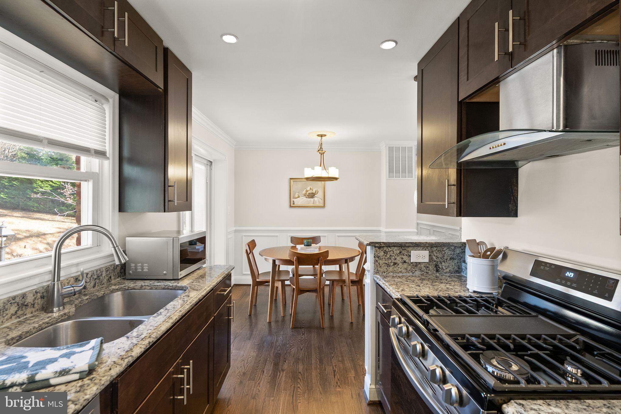 PINECREST ESTATES - Residential