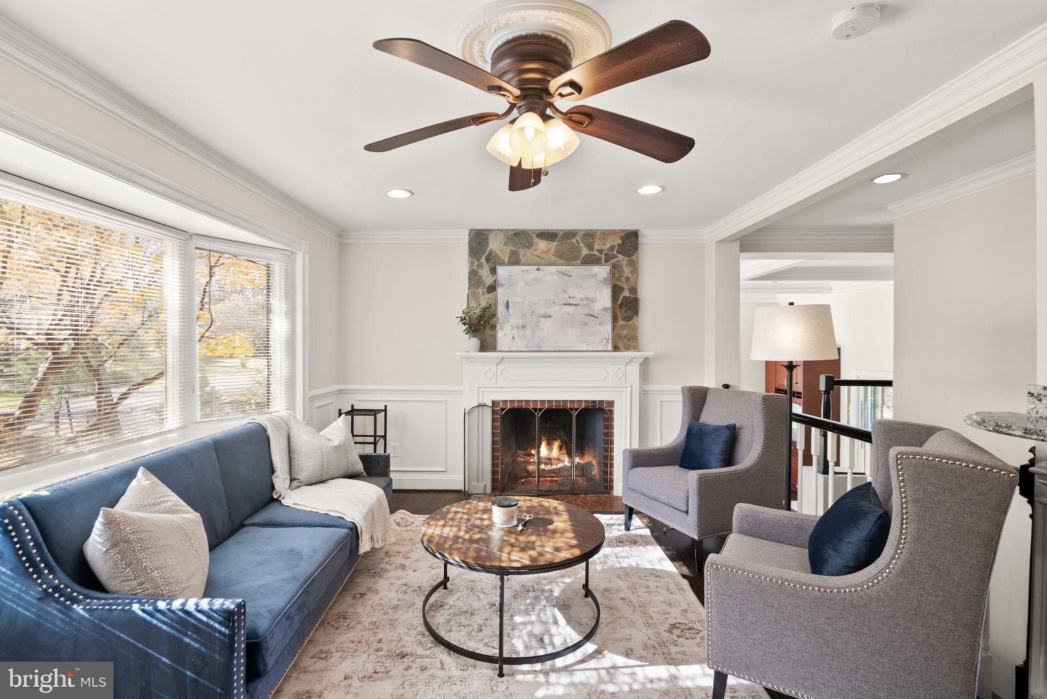 PINECREST ESTATES - Residential