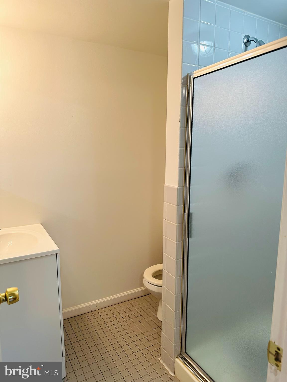 ALTA VISTA TERRACE - Residential Lease