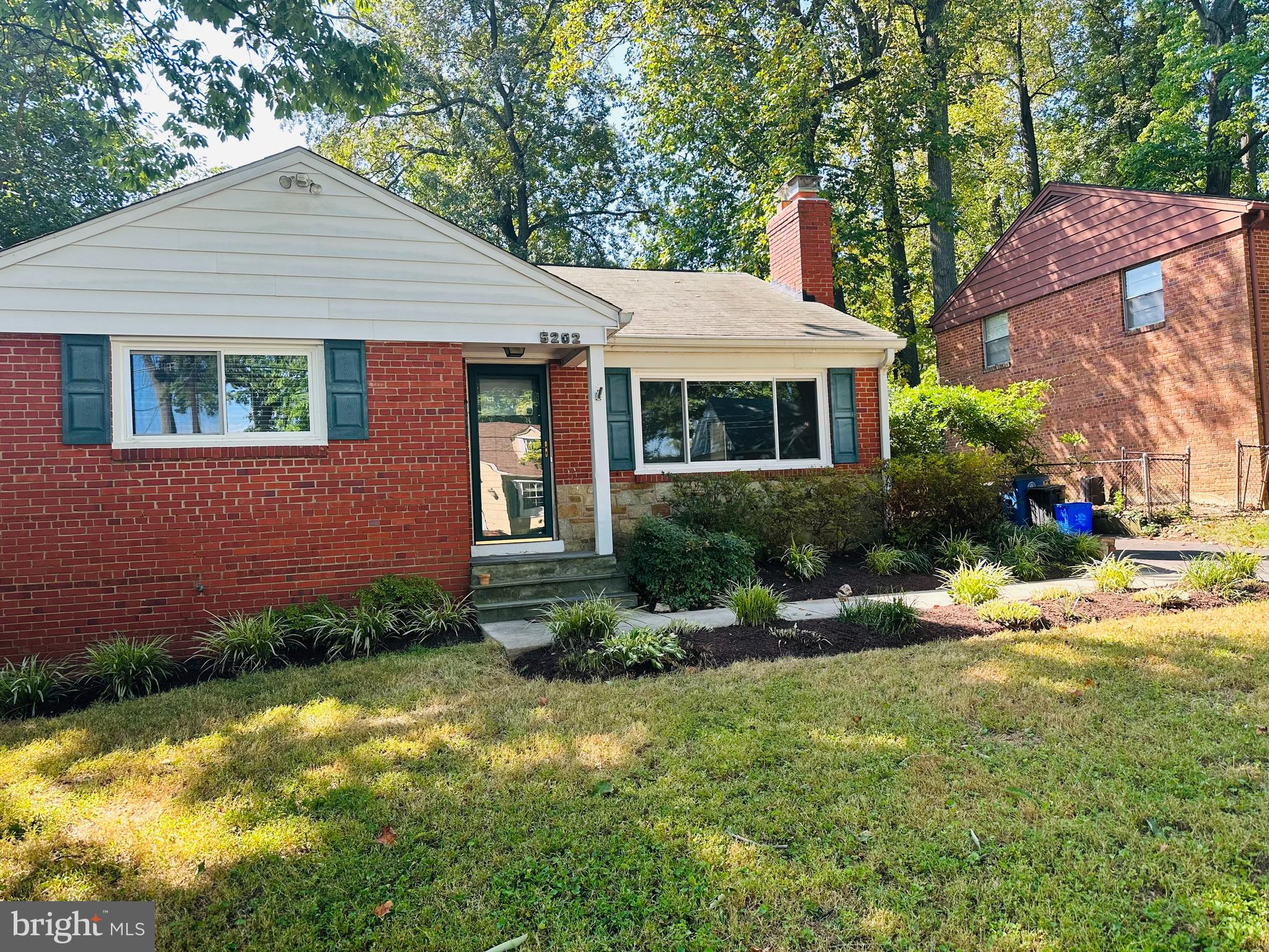 ALTA VISTA TERRACE - Residential Lease