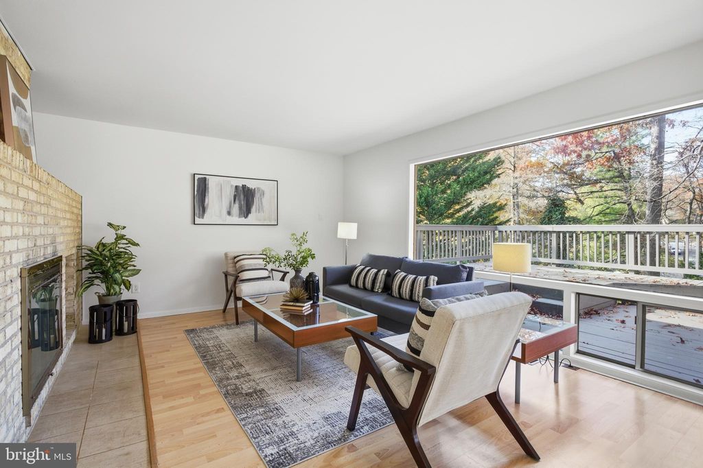 Photo of 4024 Iva Lane, ANNANDALE, VA 22003 (MLS # VAFX2272712)