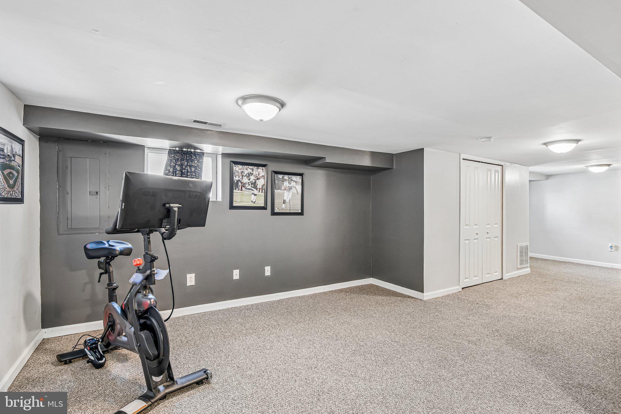 MOUNT HOLLY TERRACE - Residential