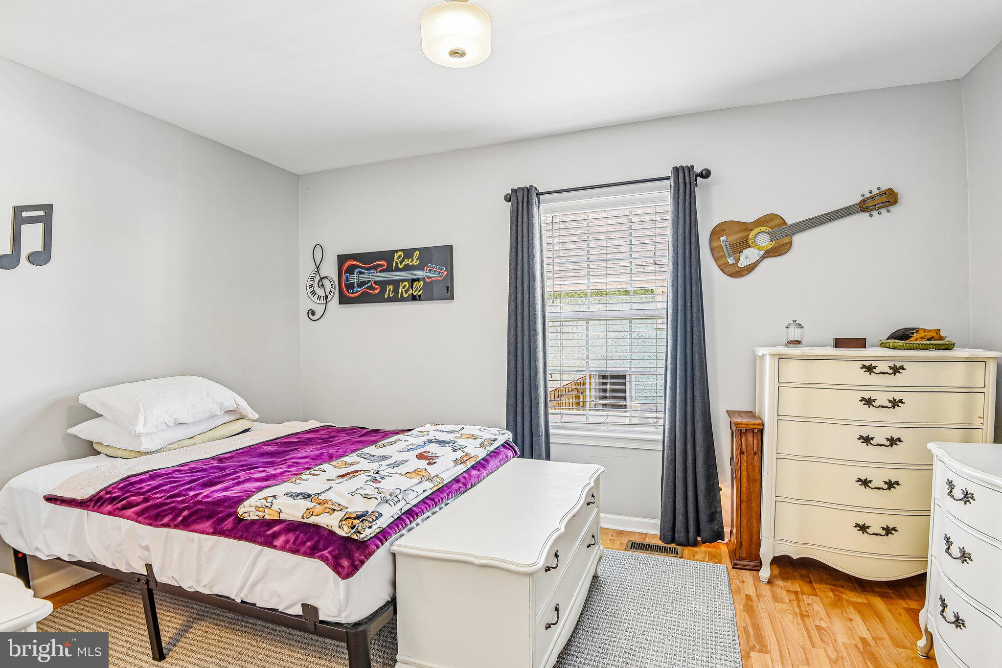 MOUNT HOLLY TERRACE - Residential