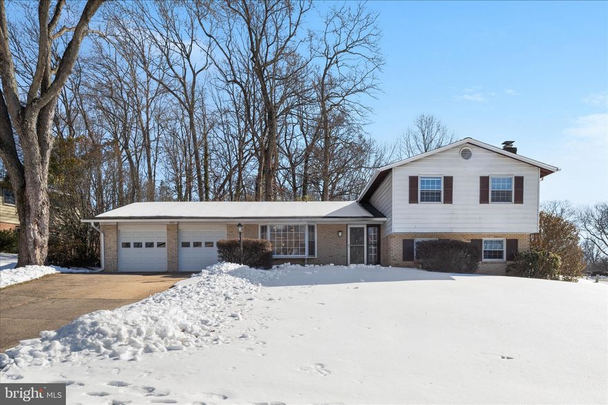 WELCOME HOME! This meticulously maintained residence offers the perfect blend of space, comfort, and unbeatable convenience — all just moments from everything!  Enjoy easy walks to Oak View Elementary, Robinson Secondary School, and Country Club View Park(tennis, basketball, lot, and mature trees)! Plus, George Mason University, shopping, dining, and the charm of downtown Fairfax are just around the corner.  This charming split-level home spans three beautifully appointed levels and features 4 spacious bedrooms and 3 full baths nestled on a desirable corner lot.  The completely renovated Kitchen offers white cabinetry, stainless steel appliances, and elegant quartz countertops — thoughtfully designed for both everyday living and easy entertaining.  The main level features refinished light oak hardwood floors, fresh neutral paint, and an abundance of natural sunlight throughout.  The primary suite offers a walk-in closet and private ensuite bath, while the generous secondary bedrooms share an updated hall bath. The rec room showcases a stunning brick accent wall, a woodburning fireplace, and durable vinyl plank flooring.  The lower level also includes a full bath and a large storage room for added functionality.  Enjoy Spring afternoons on the deep front porch or rear patio.  Don't miss the oversized garage with additional storage/workshop area! Voluntary Civic Association with fun and friendly community events including Halloween, Memorial Day, Holiday decorating contest,  and an Ice Cream Social.  This is the one you’ve been waiting for — stylish updates, versatile living space, and an exceptional location all in one beautiful home.<br><br>NEW renovated kitchen(2023), NEW paint(2023/2026), NEW heating/cooling system(2022), NEW water heater(2026). NEW light fixtures(2023/2026). NEW updated bathrooms(2023).<br><br>LOCATION LOCATION LOCATION!  Plentiful shopping including nearby University Mall with Giant grocery, coffee shops, and restaurants. Close access to Braddock Rd, Rt. 123, Fairfax Co Pkwy, downtown Fairfax, and Dulles International Airport.