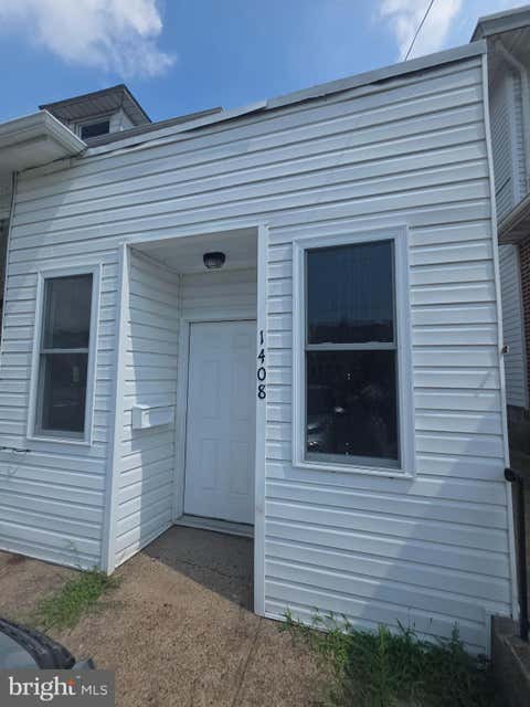 Townhouse For Rent - 1406 S Broad Street #UNIT 2 1408<br/> TRENTON, NJ 08610