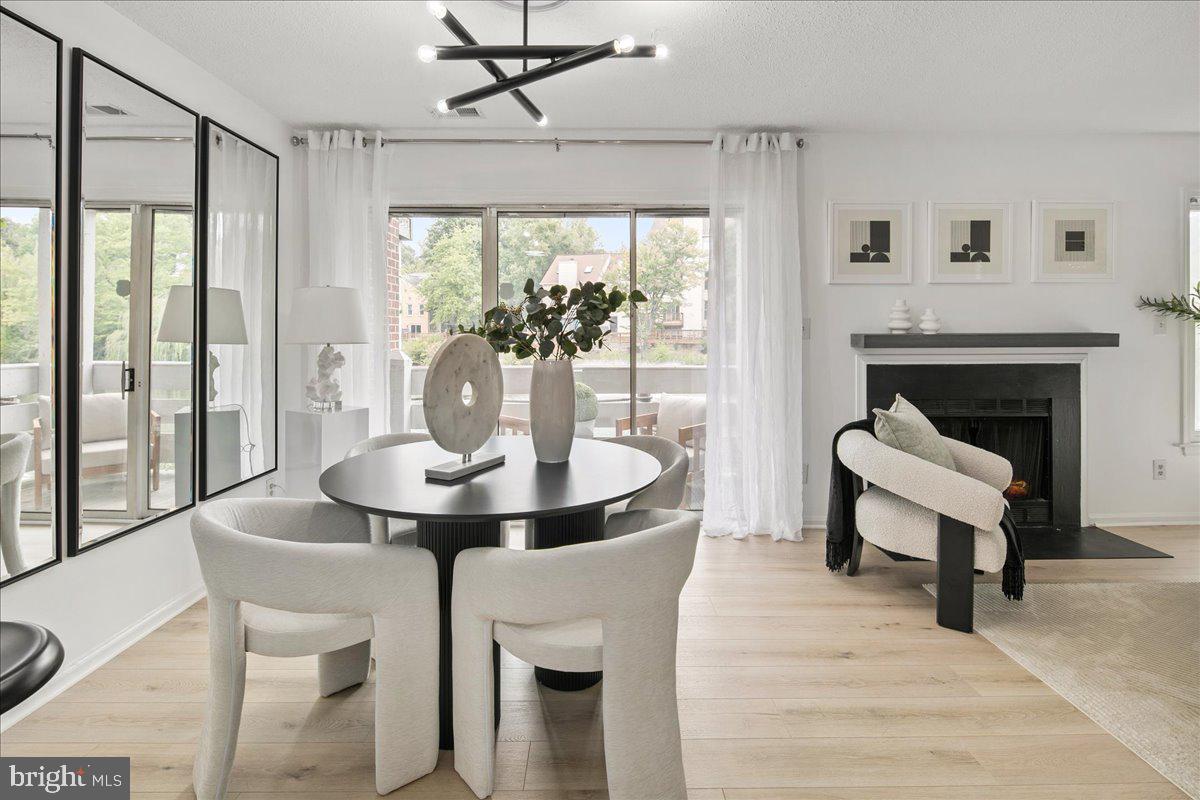 THE COVE - Residential