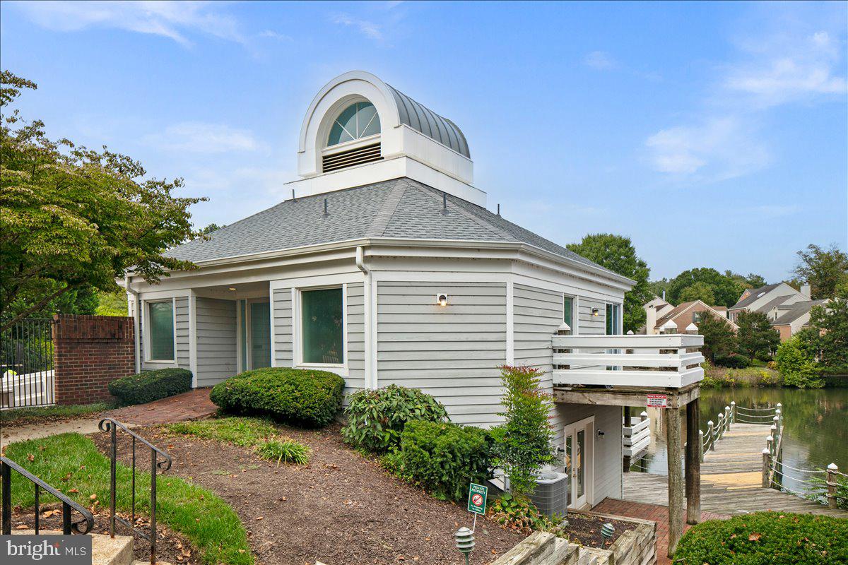 THE COVE - Residential