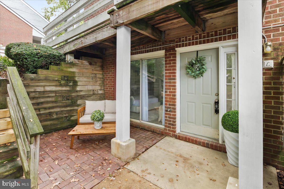 THE COVE - Residential