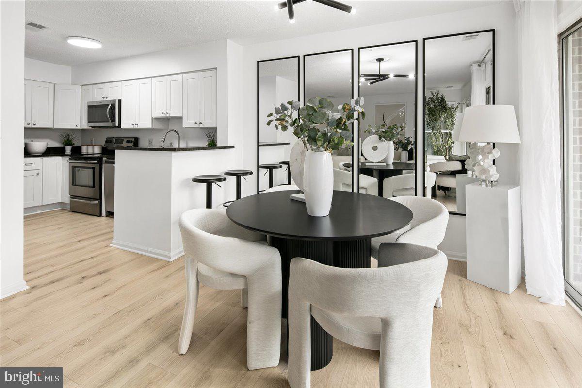 THE COVE - Residential