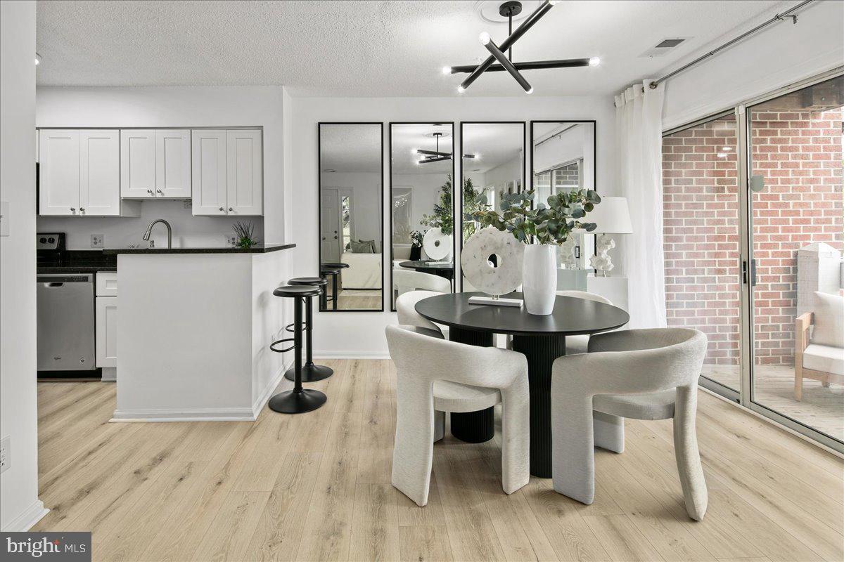 THE COVE - Residential