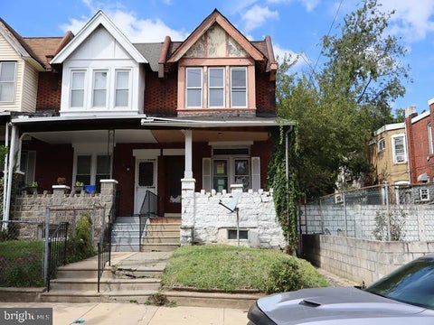 Townhouse For Sale - 5711 Broomall Street<br/> PHILADELPHIA, PA 19143
