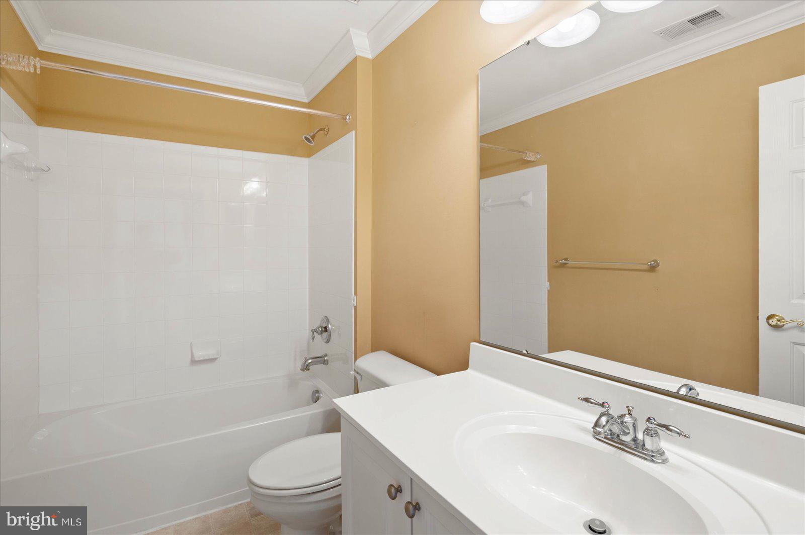 FRANKLIN KNOLL - Residential