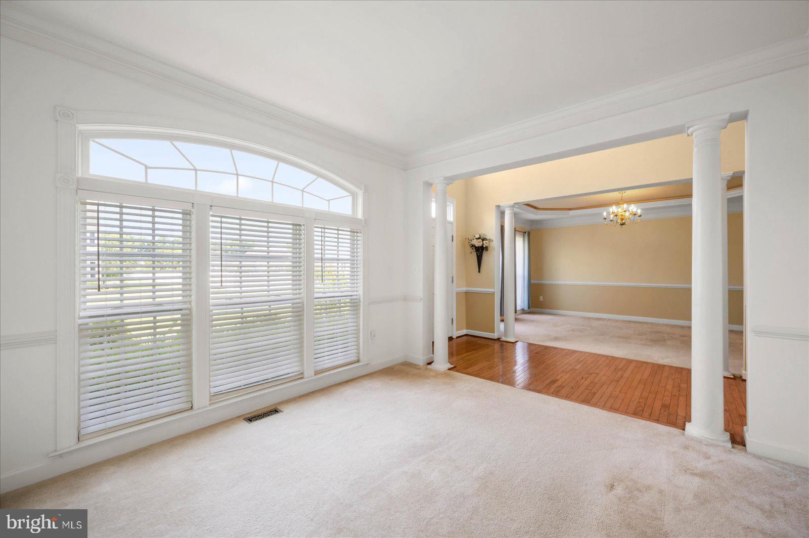 FRANKLIN KNOLL - Residential