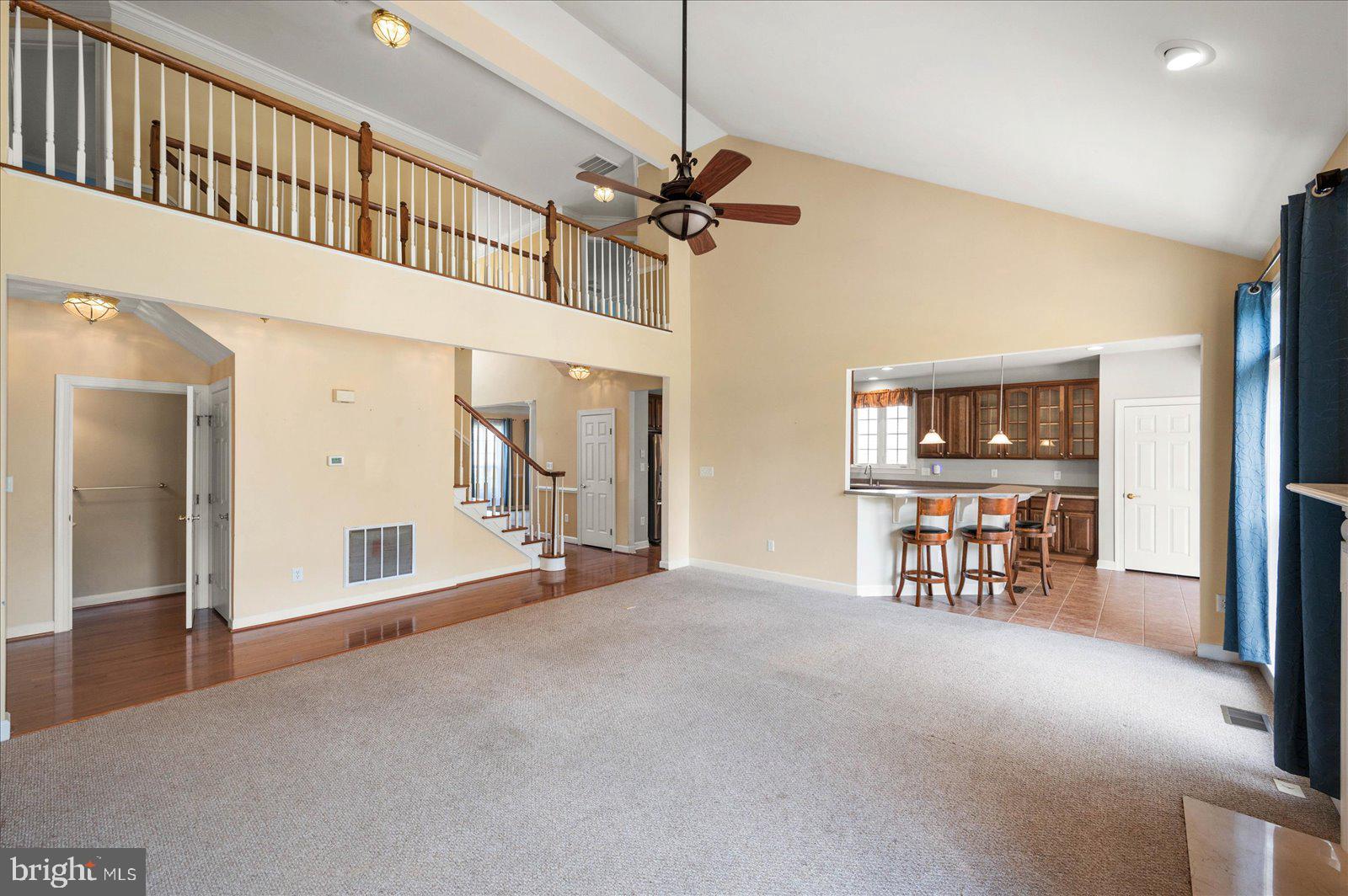 FRANKLIN KNOLL - Residential