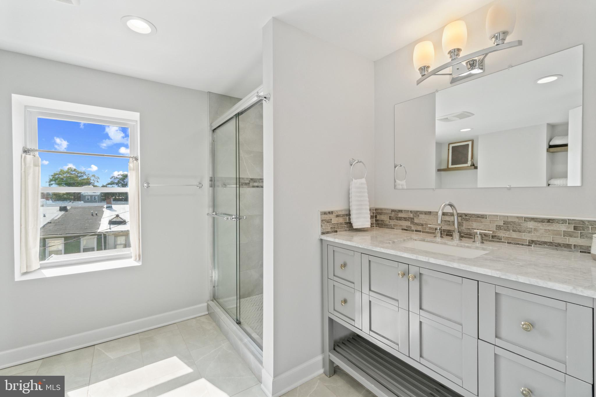 BARCLAY - GREENMOUNT - Residential