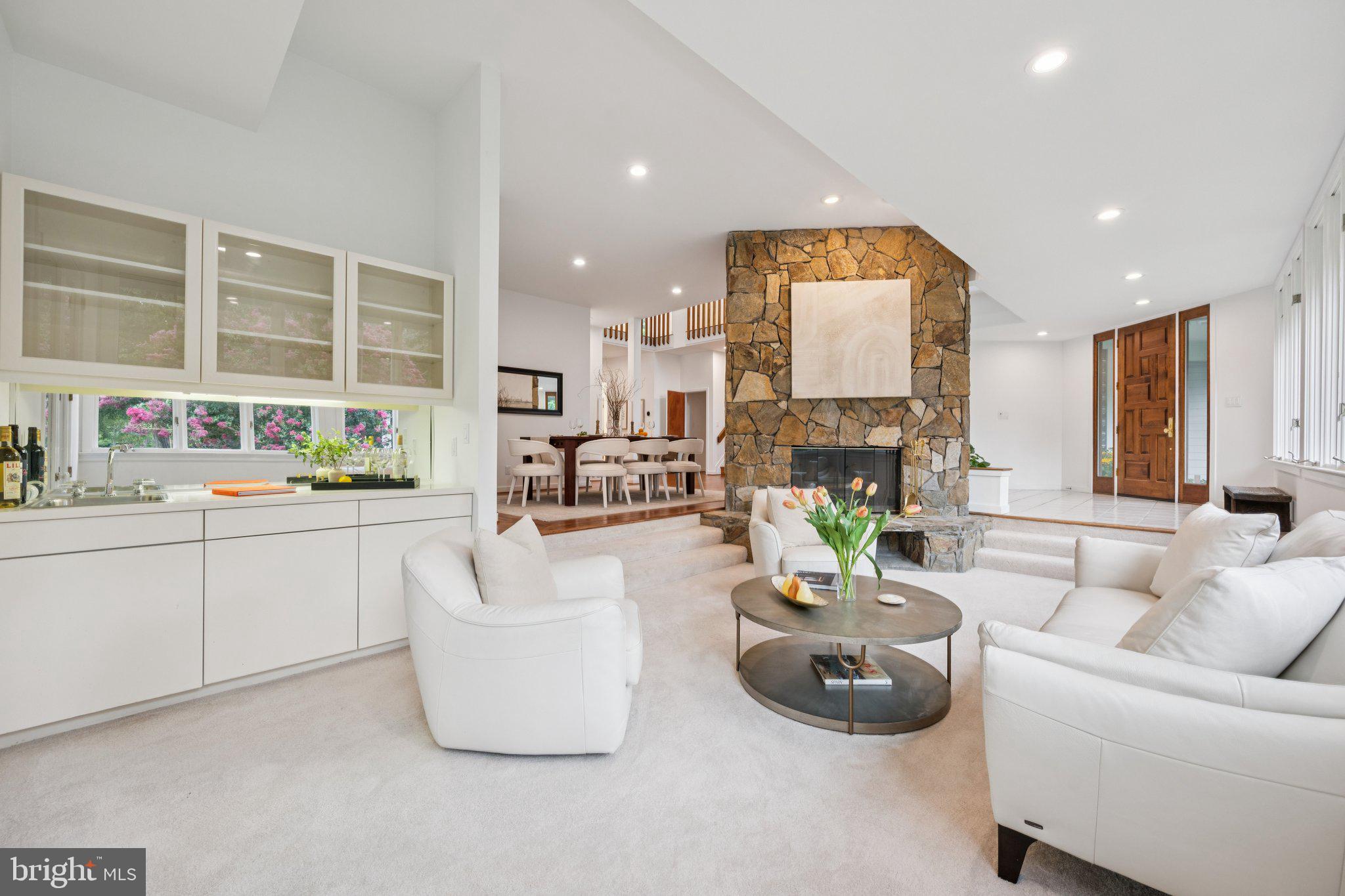 5055 AMESBURY DRIVE