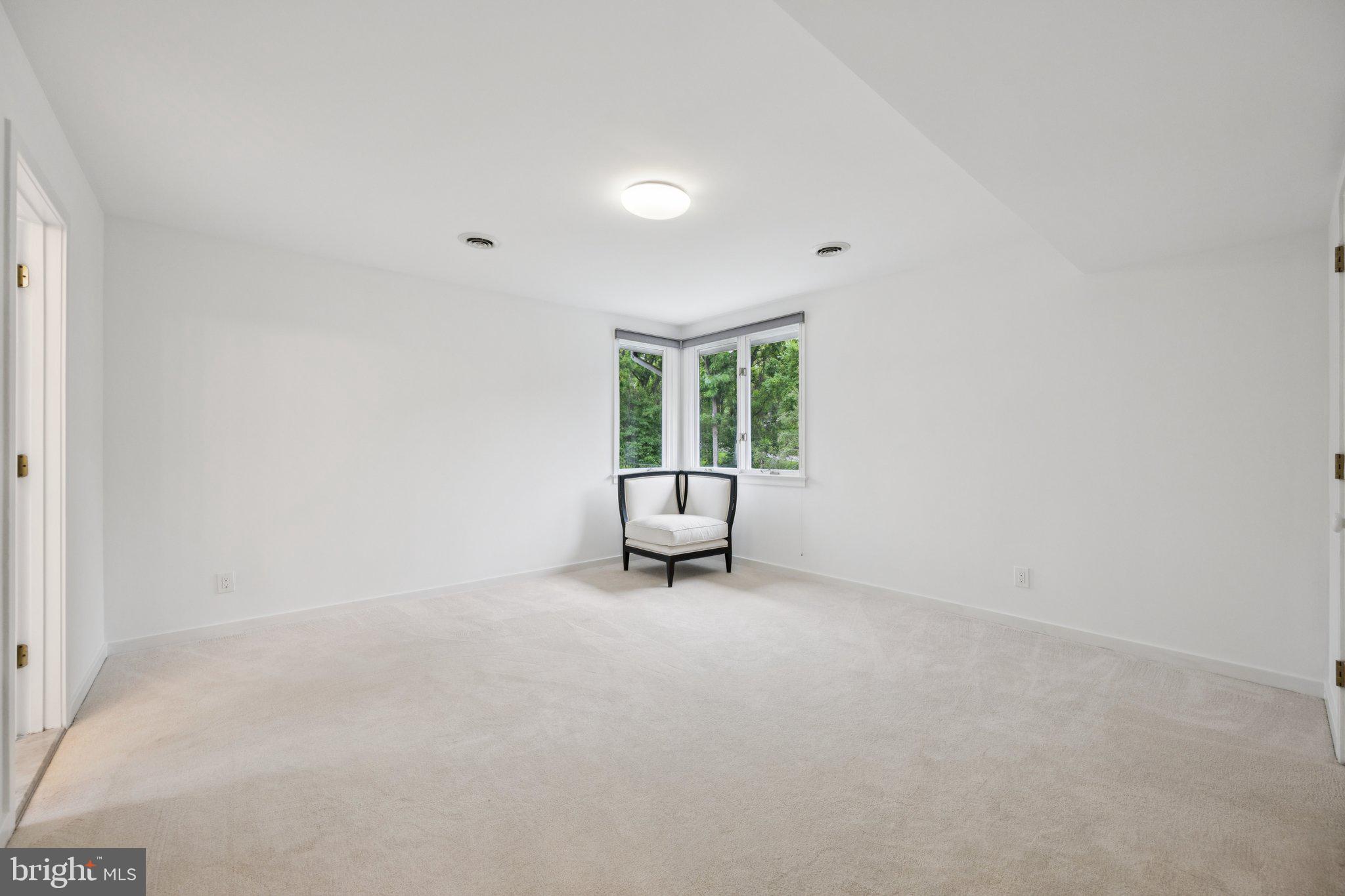 COLUMBIA TOWN CENTER - Residential