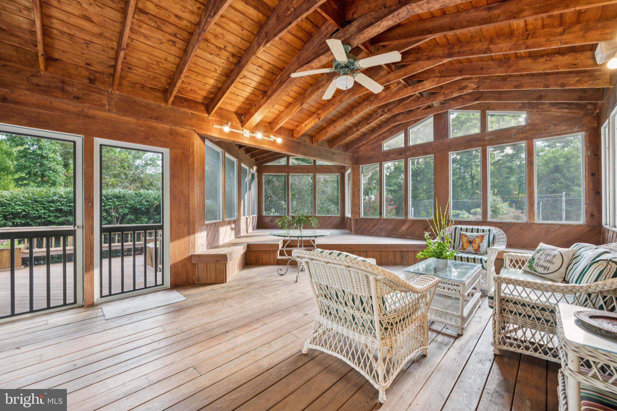 COLUMBIA TOWN CENTER - Residential