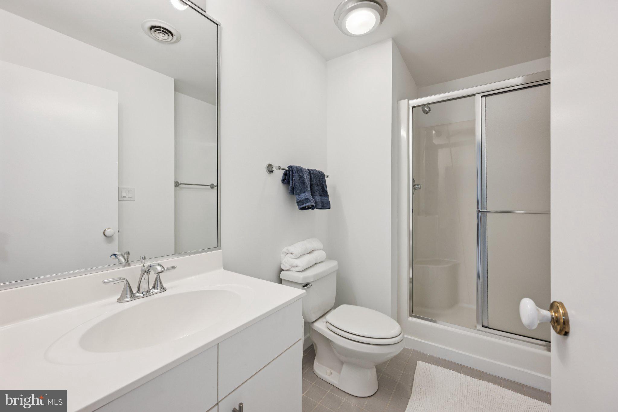 COLUMBIA TOWN CENTER - Residential