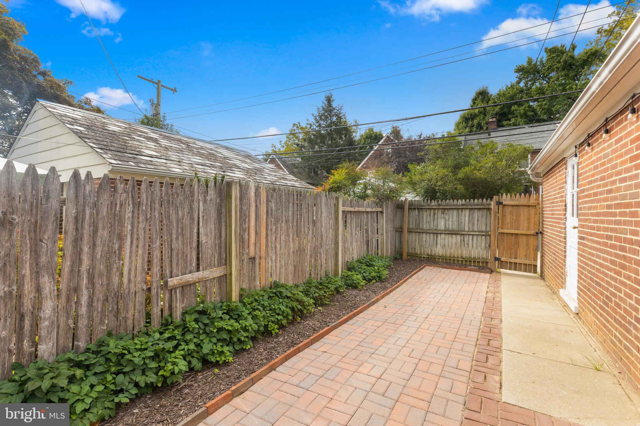 RODGERS FORGE - Residential Lease