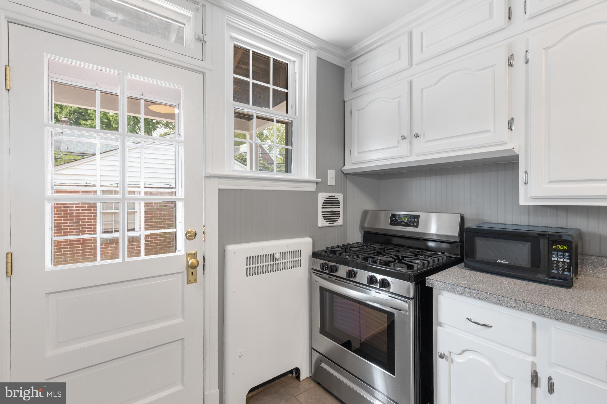 RODGERS FORGE - Residential Lease