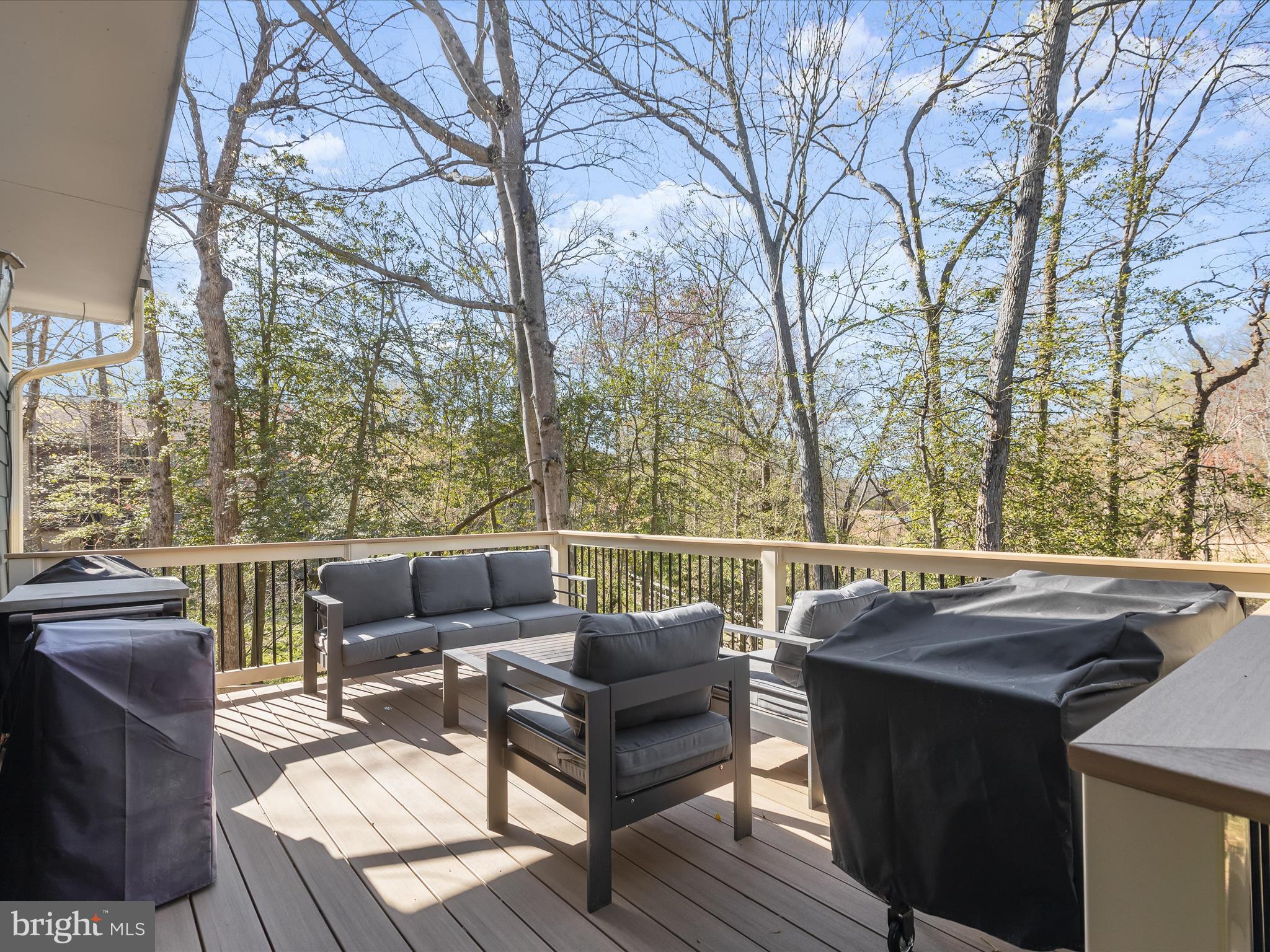 WATERS EDGE AT WOODS LANDING - Residential