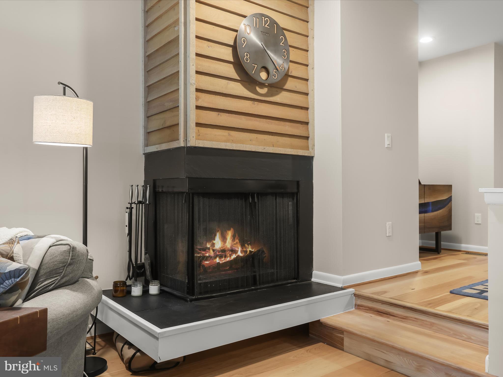 WATERS EDGE AT WOODS LANDING - Residential