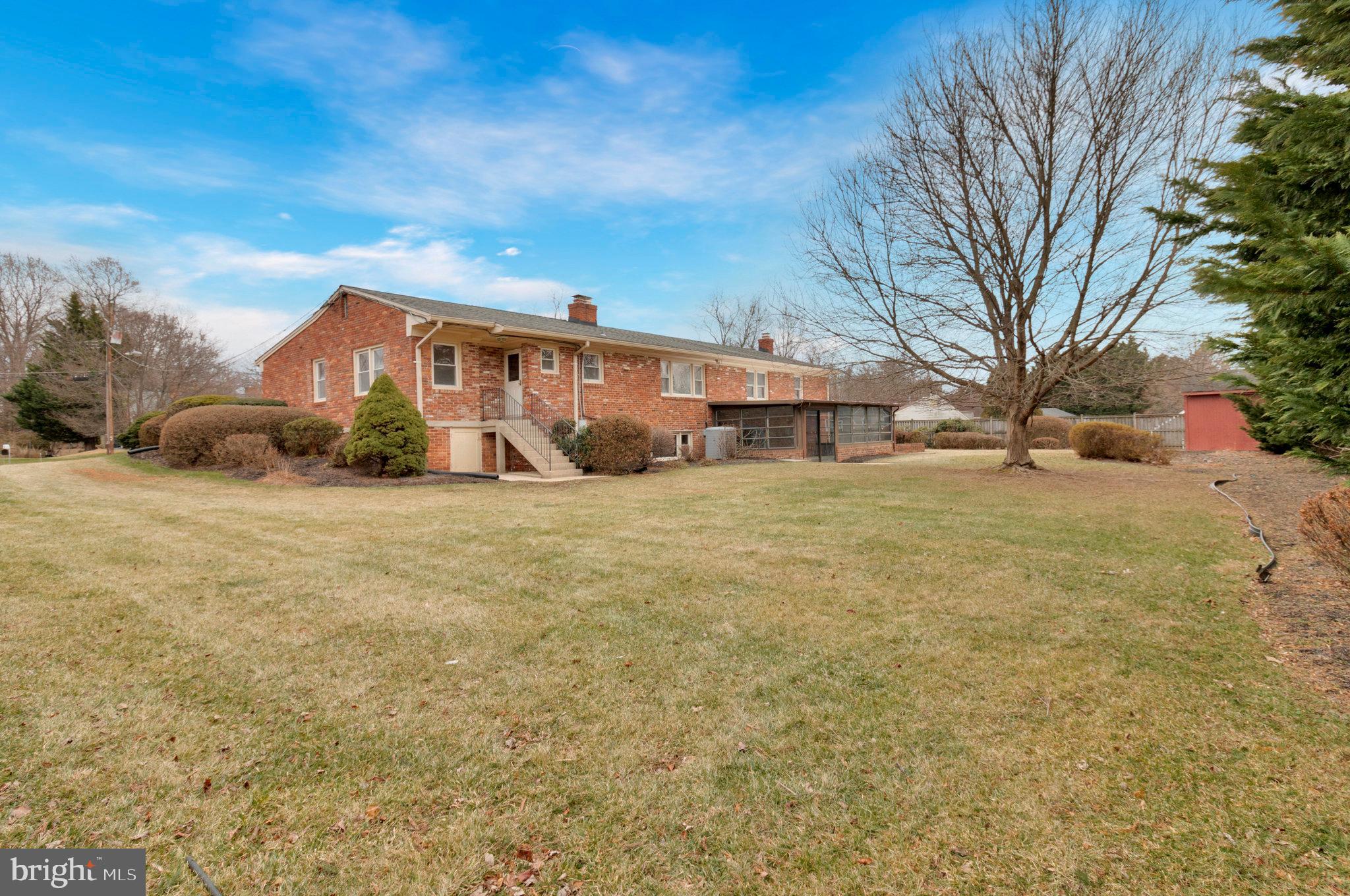 COLESVILLE MANOR - Residential