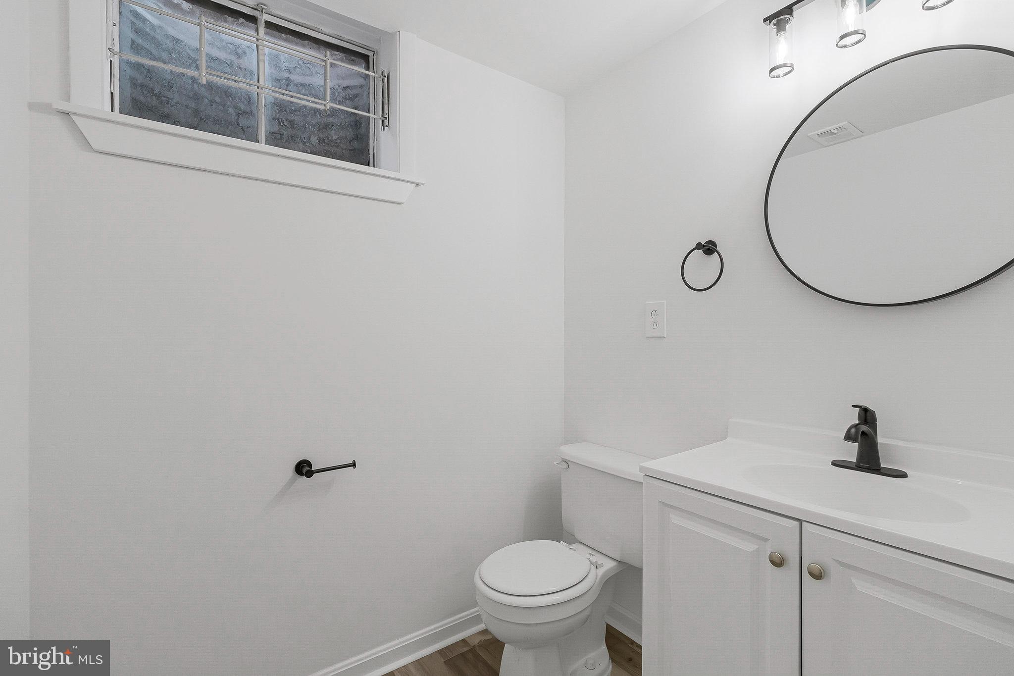 COLESVILLE MANOR - Residential