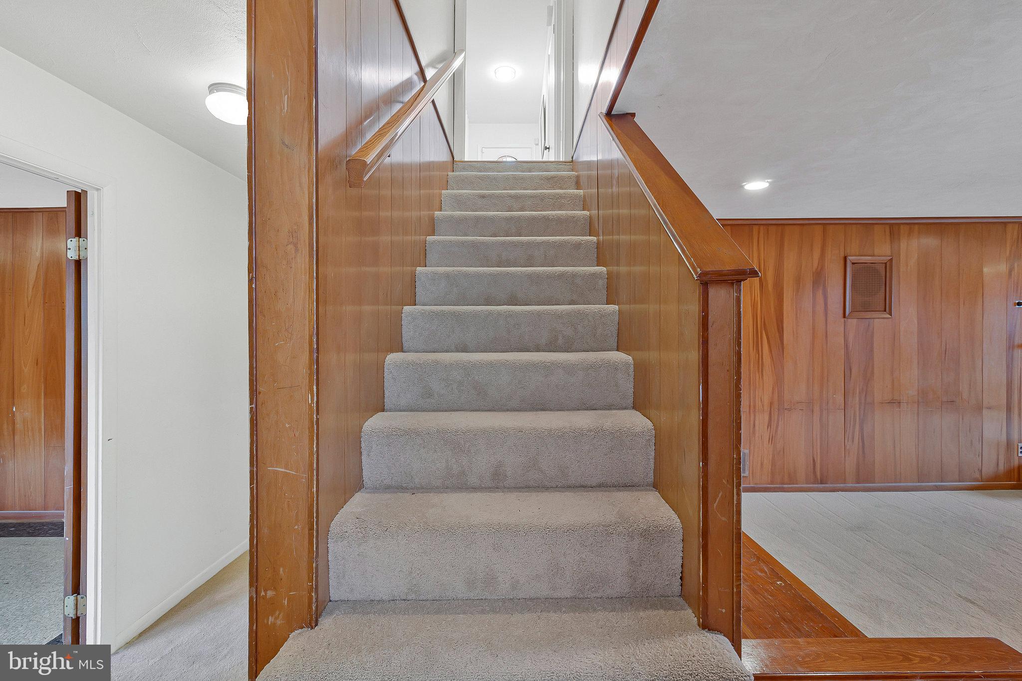 COLESVILLE MANOR - Residential