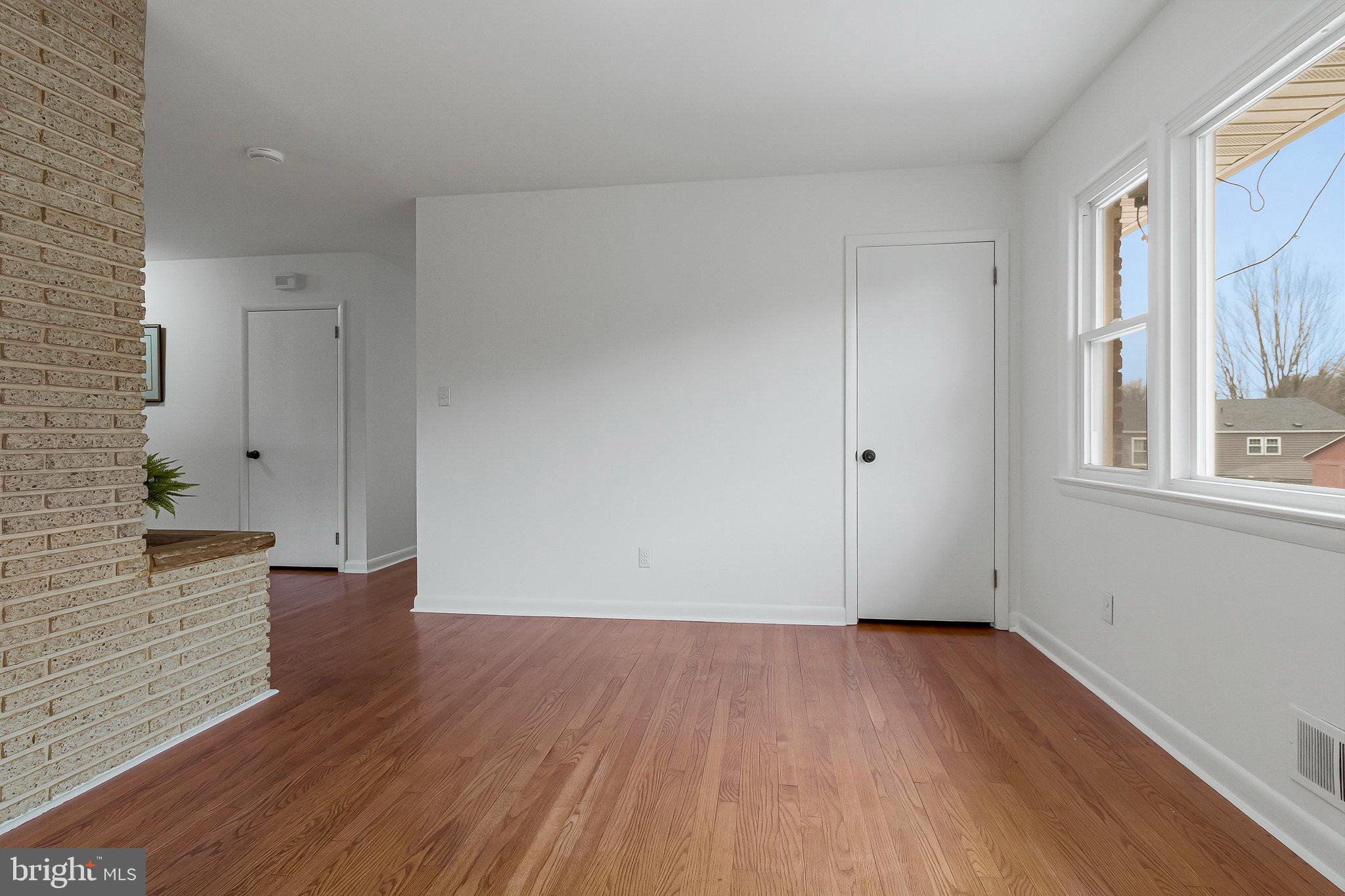 COLESVILLE MANOR - Residential