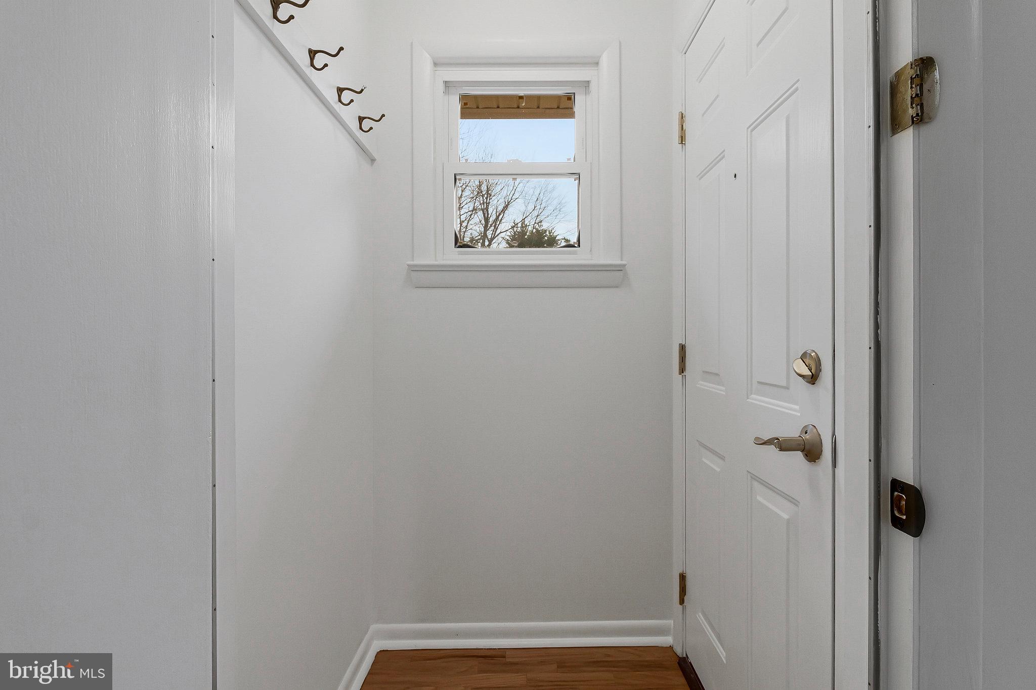 COLESVILLE MANOR - Residential