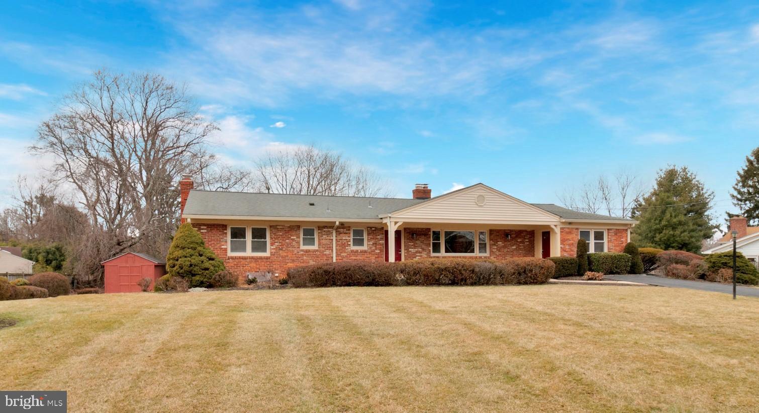 COLESVILLE MANOR - Residential