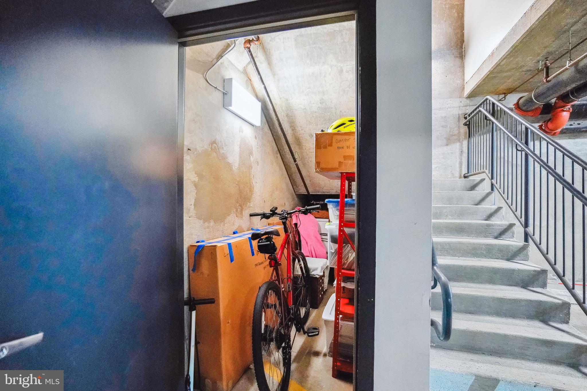 GASLIGHT SQUARE - Residential