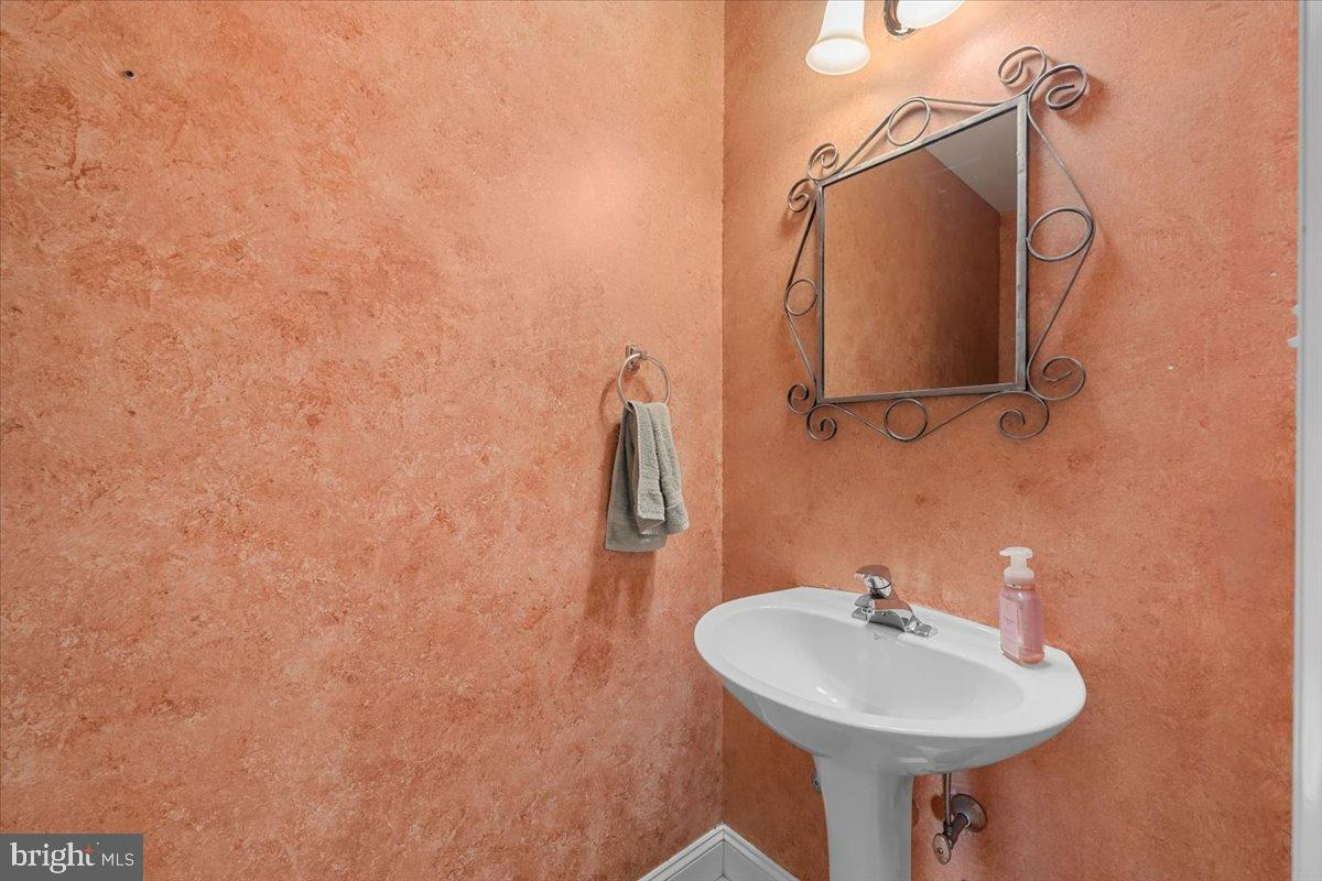 CARRIAGE HOMES OF SA - Residential