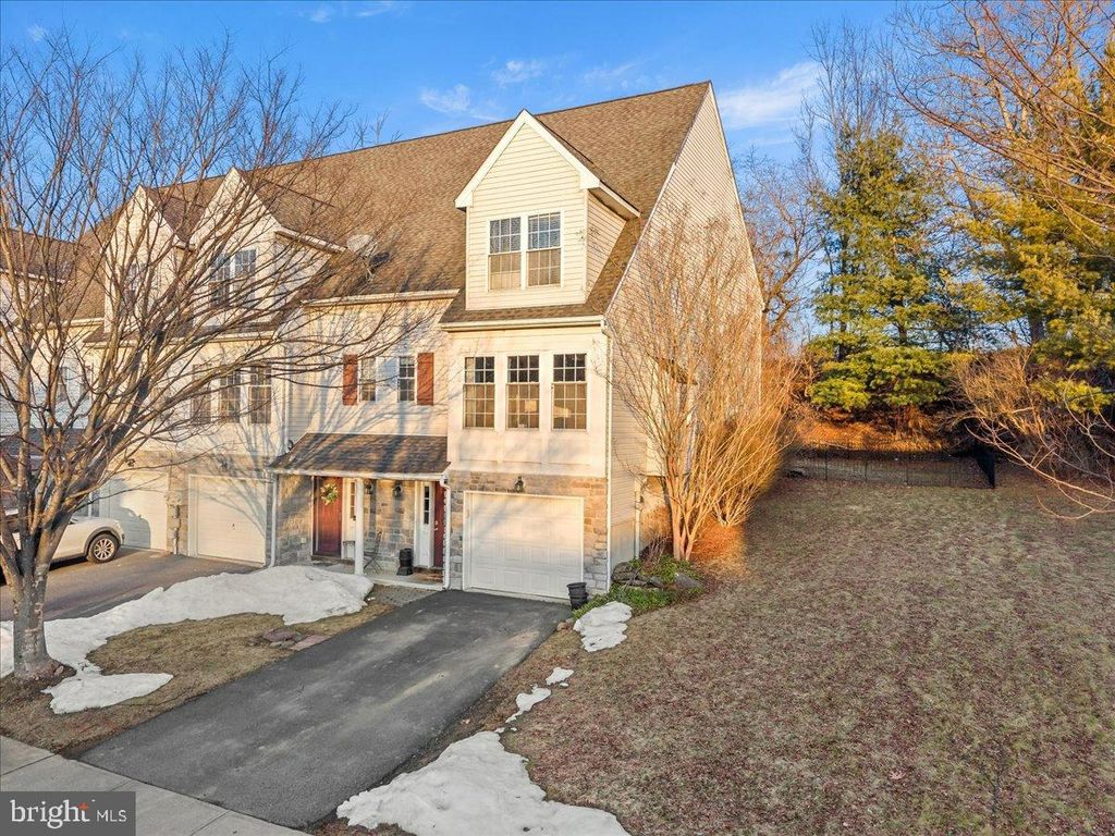 Photo of 1409 Ravena Street, BETHLEHEM, PA 18015 (MLS # PANH2009406)