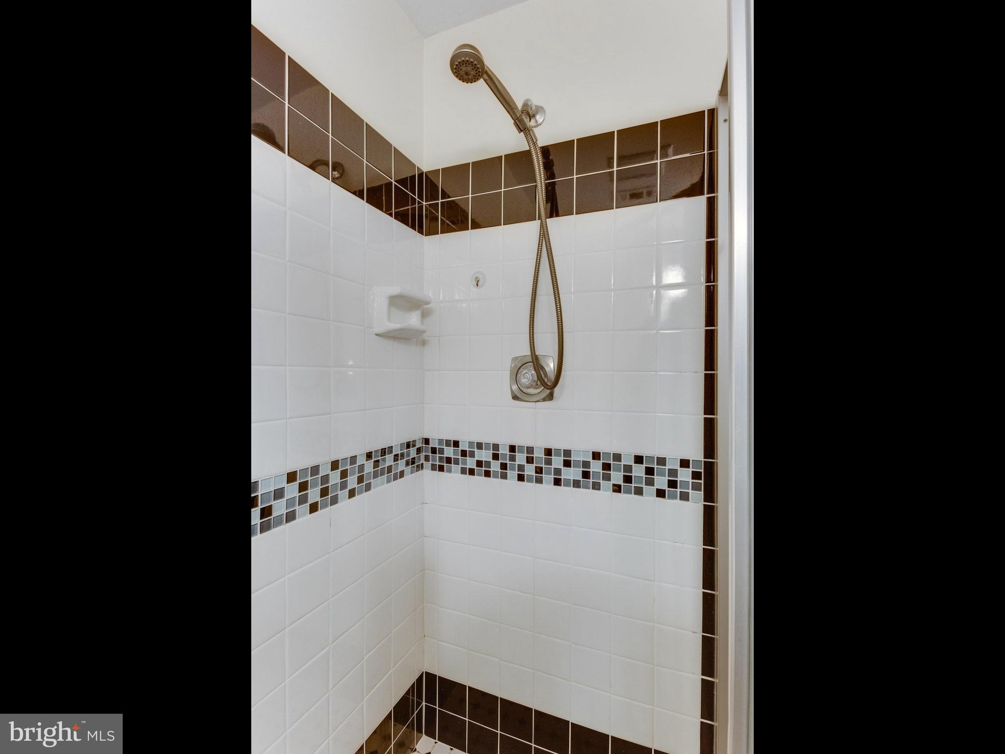 FAIRLINGTON MEWS - Residential