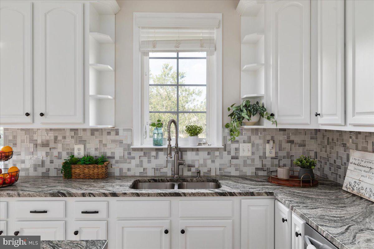 HOPEWELLS LANDING - Residential