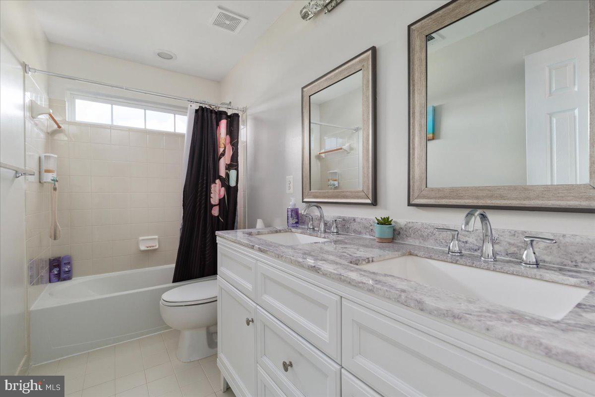 HOPEWELLS LANDING - Residential