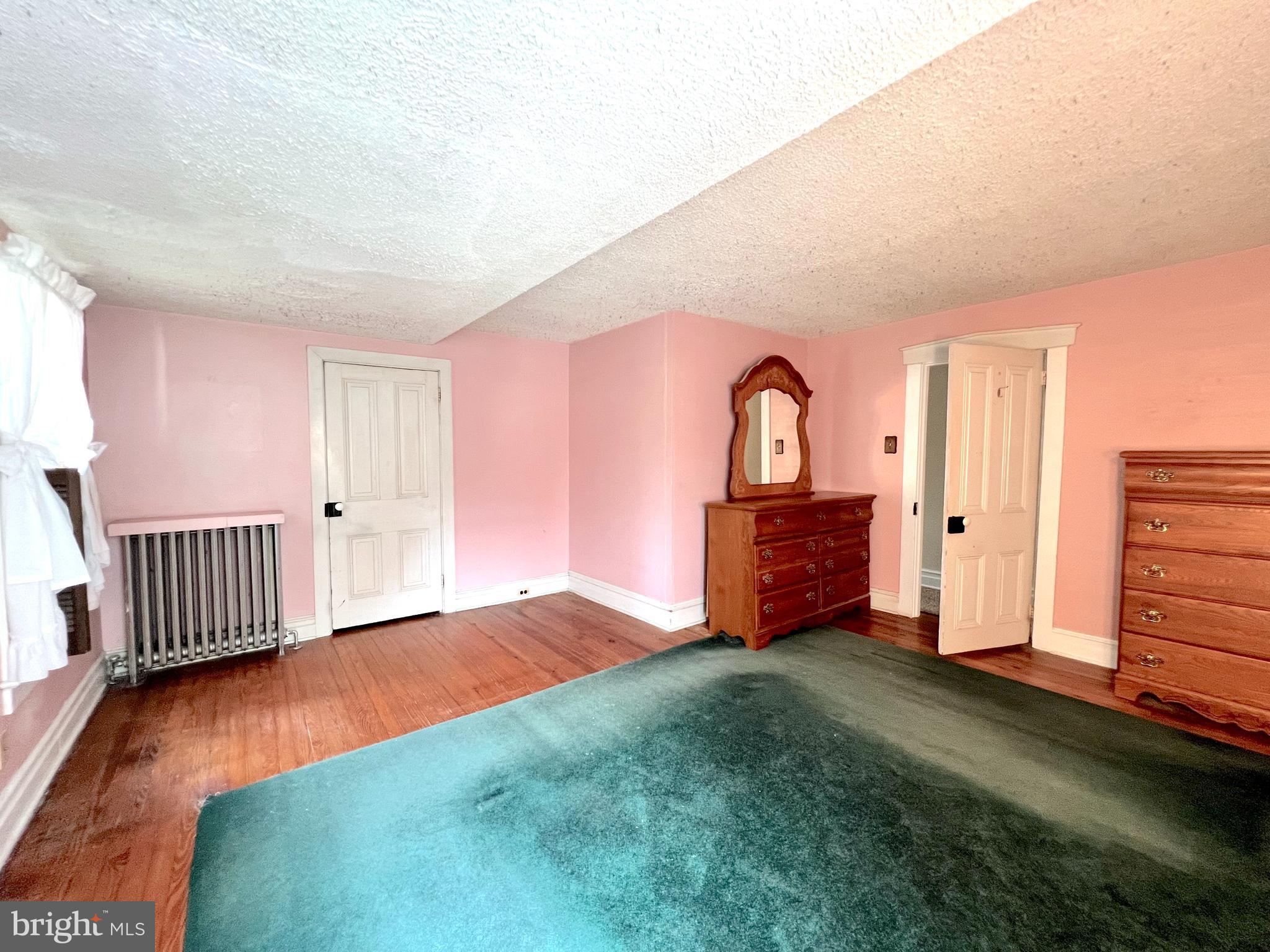 MOUNTVILLE BOROUGH - Residential