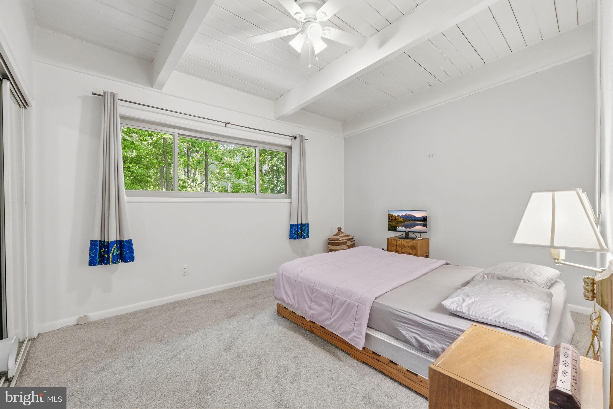 HERITAGE WOODS - Residential