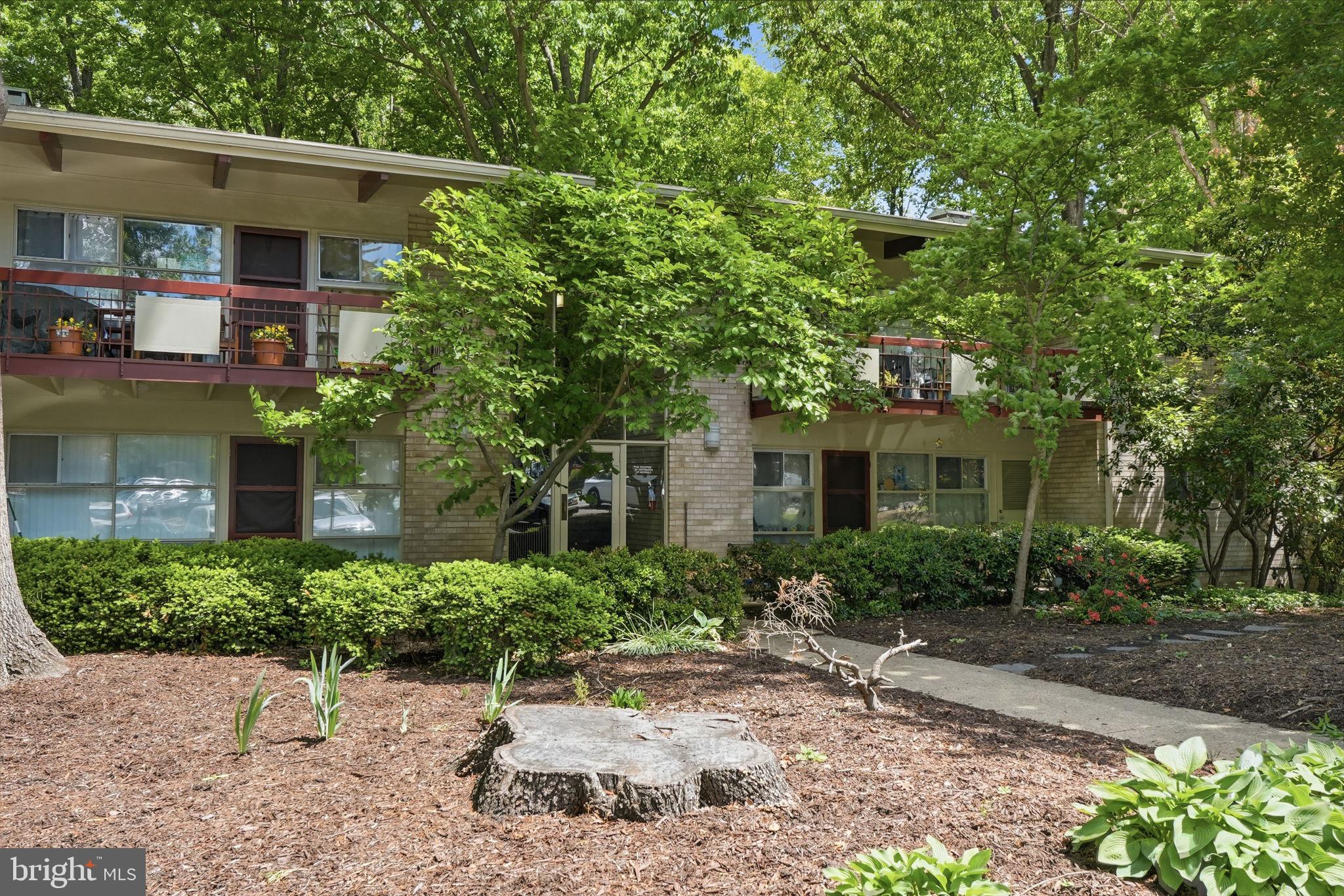 HERITAGE WOODS - Residential