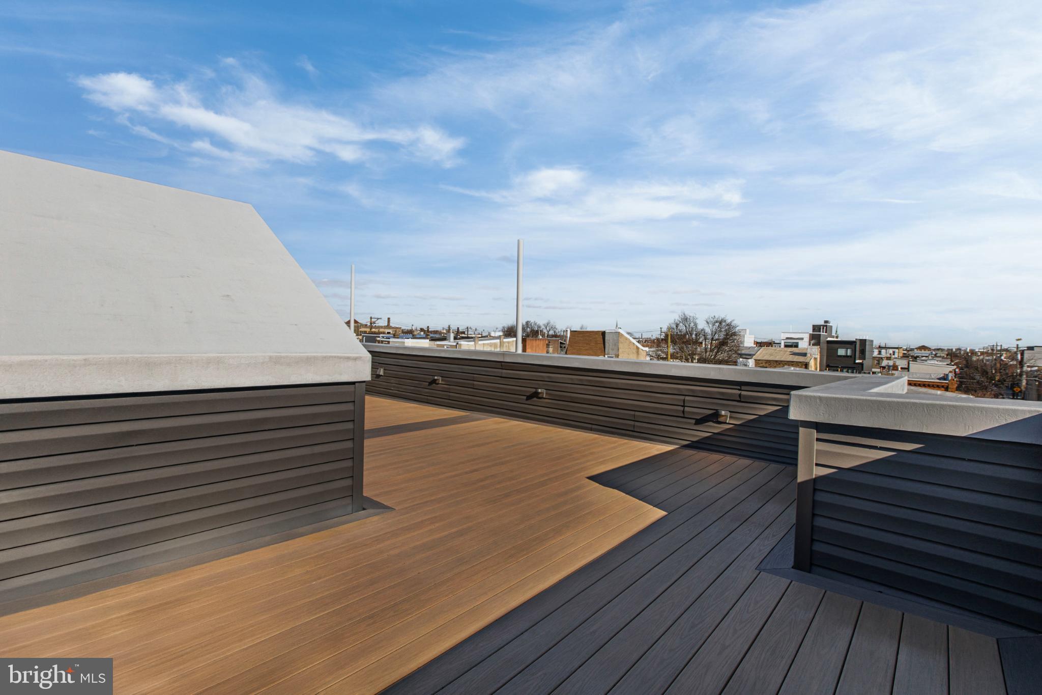 PORT RICHMOND - Residential