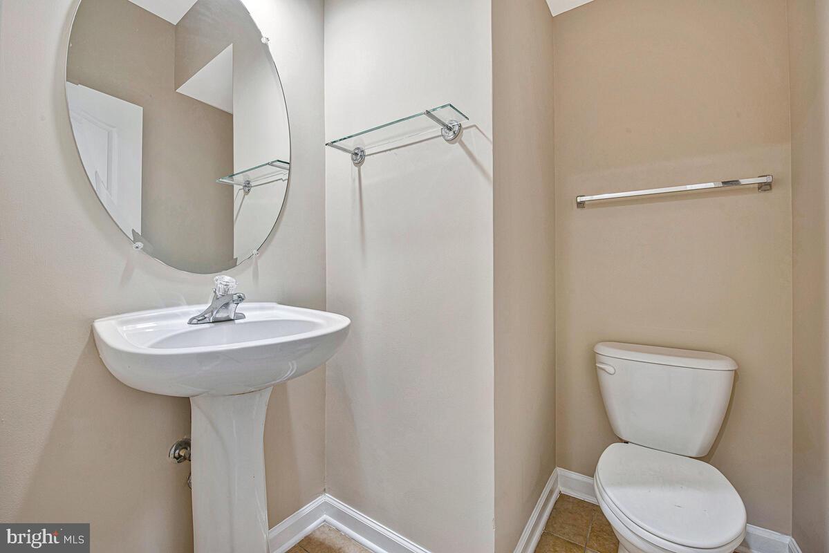 SUMMERFIELD AT MORGAN ST - Residential Lease