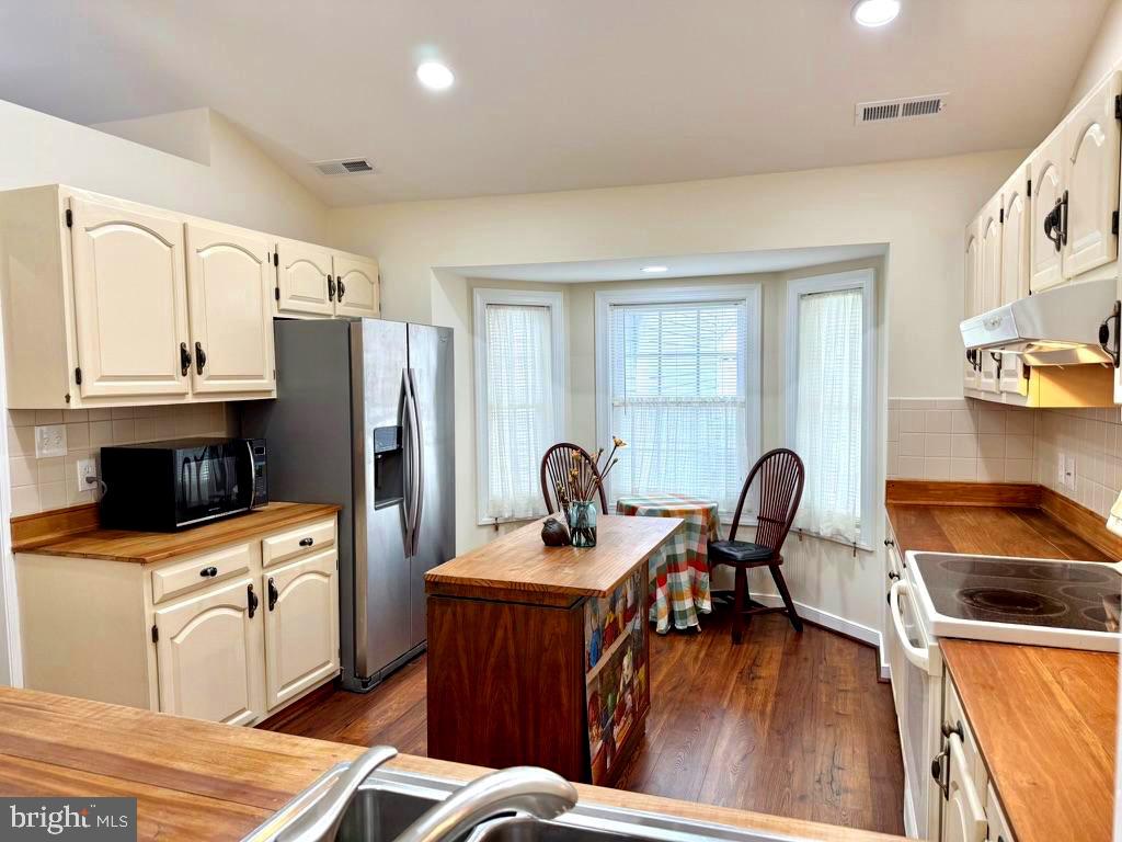 SUMMERLAKE - Residential