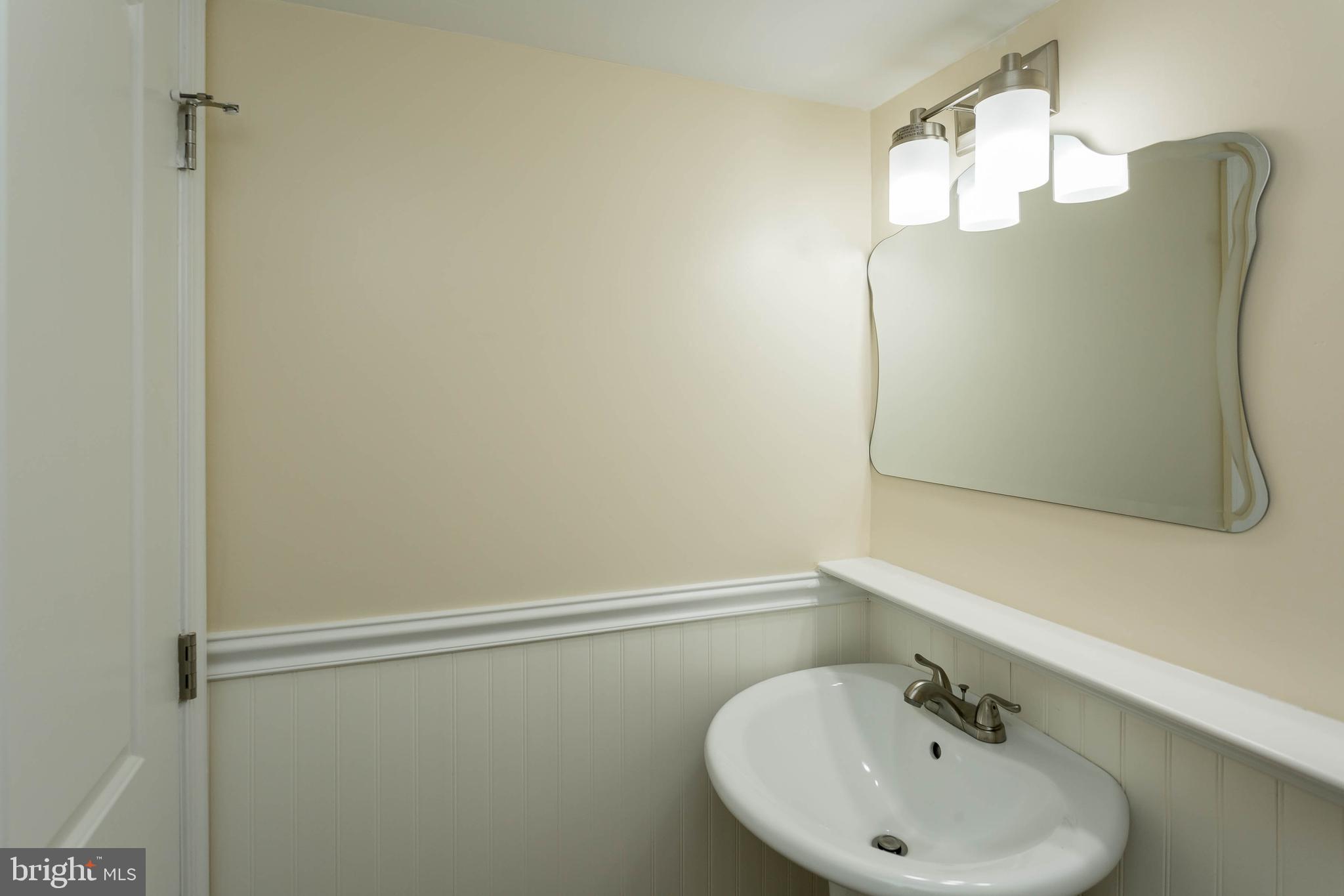 PINEWOOD GREENS - Residential