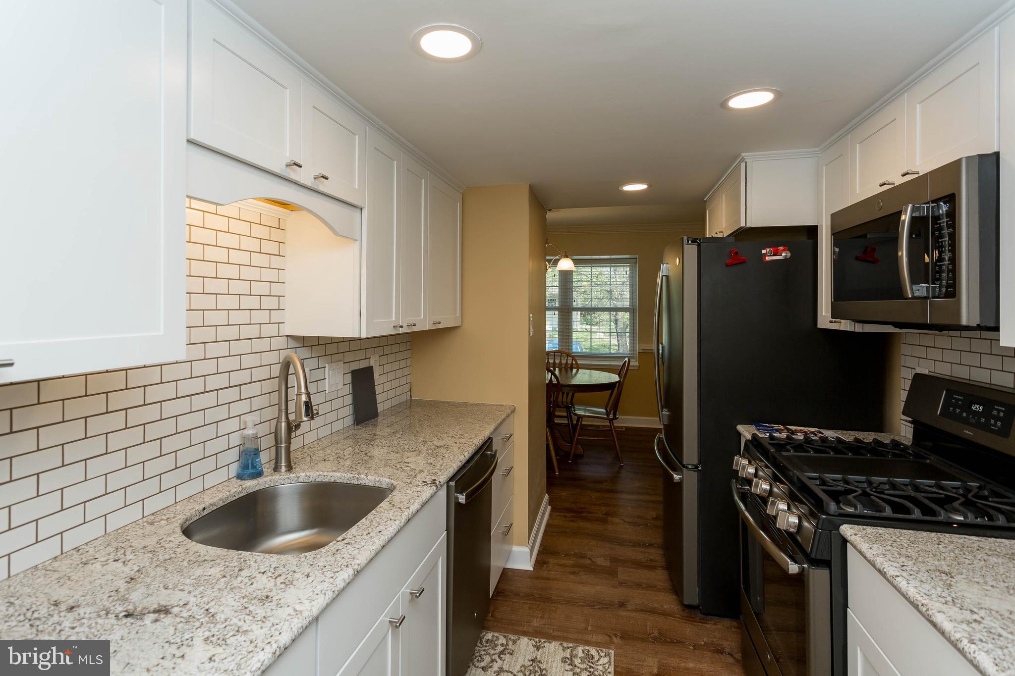 PINEWOOD GREENS - Residential