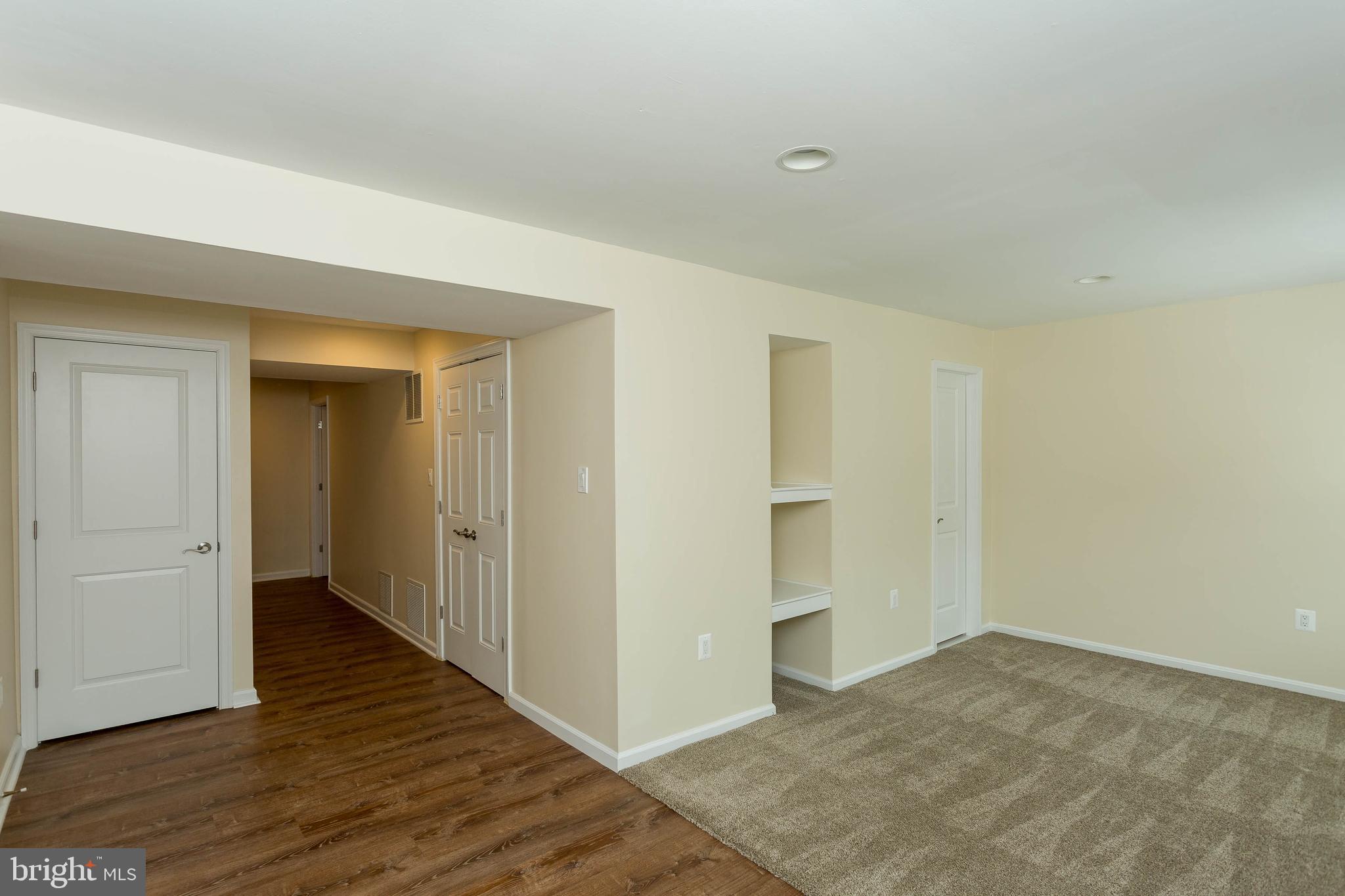 PINEWOOD GREENS - Residential